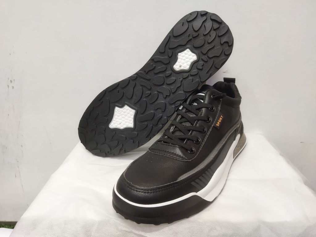 FASHIONABLE VIETNAM STYLISH SNEAKERS FOR MEN