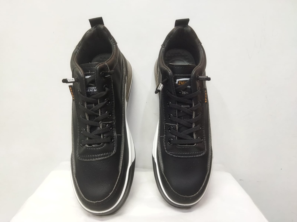 FASHIONABLE VIETNAM STYLISH SNEAKERS FOR MEN