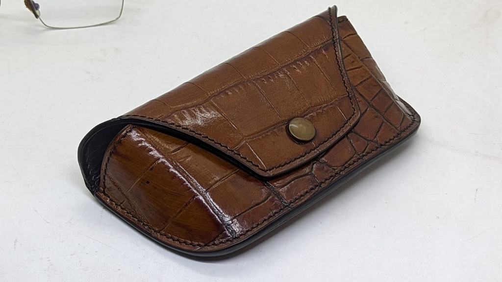 Handmade Cow Leather Crocodile Glasses Case