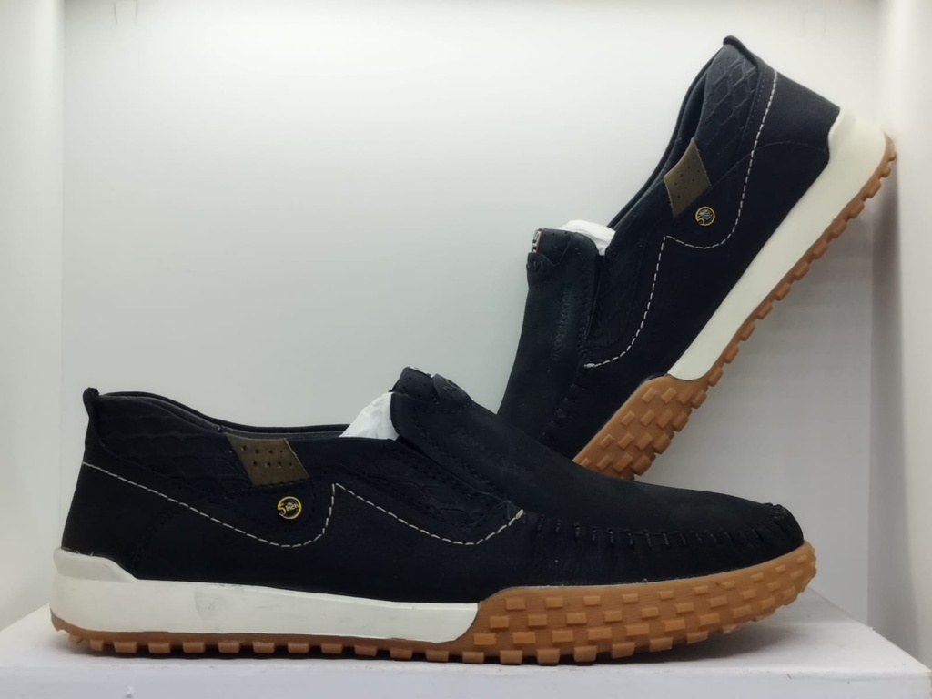 Pure Cow Leather Casual Shoes For Men